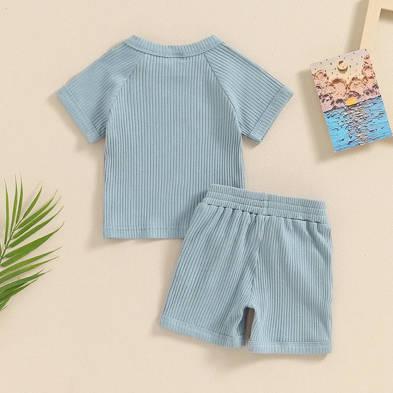 Ribbed Solid Buttons