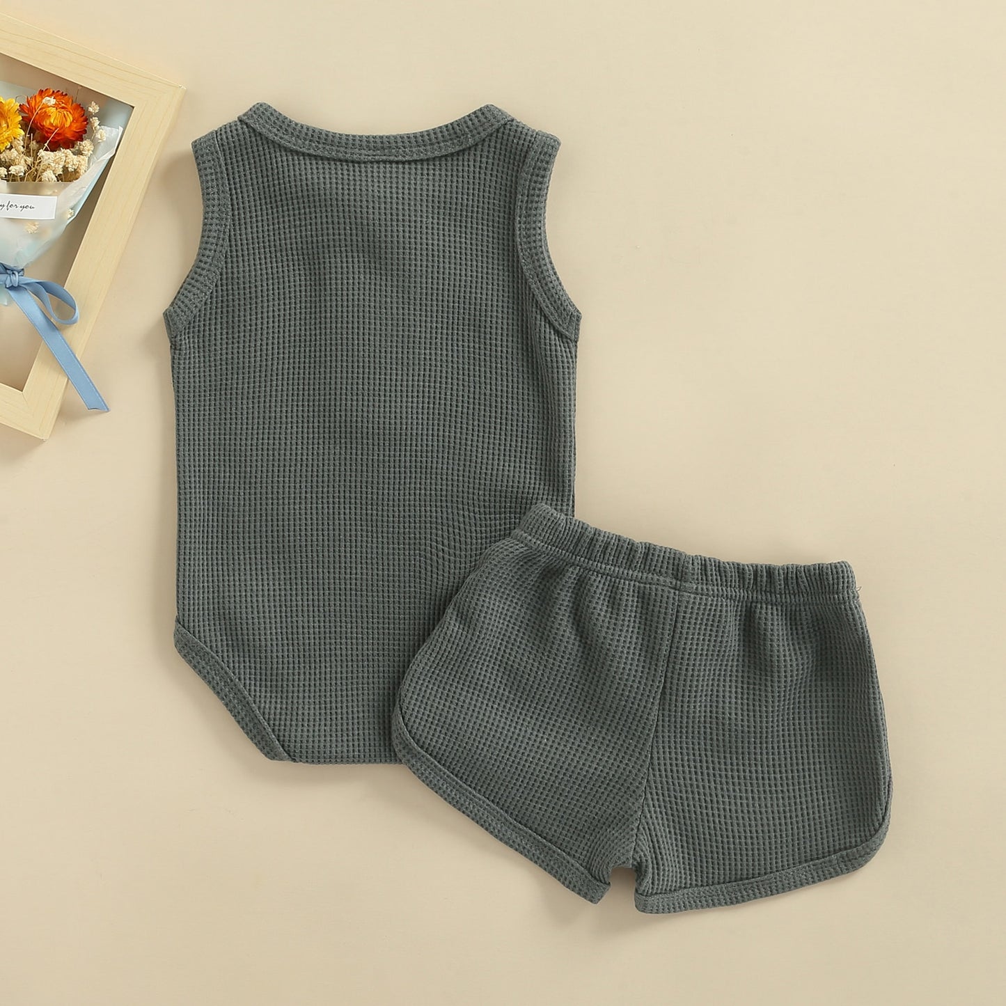 Neutral Tank Set