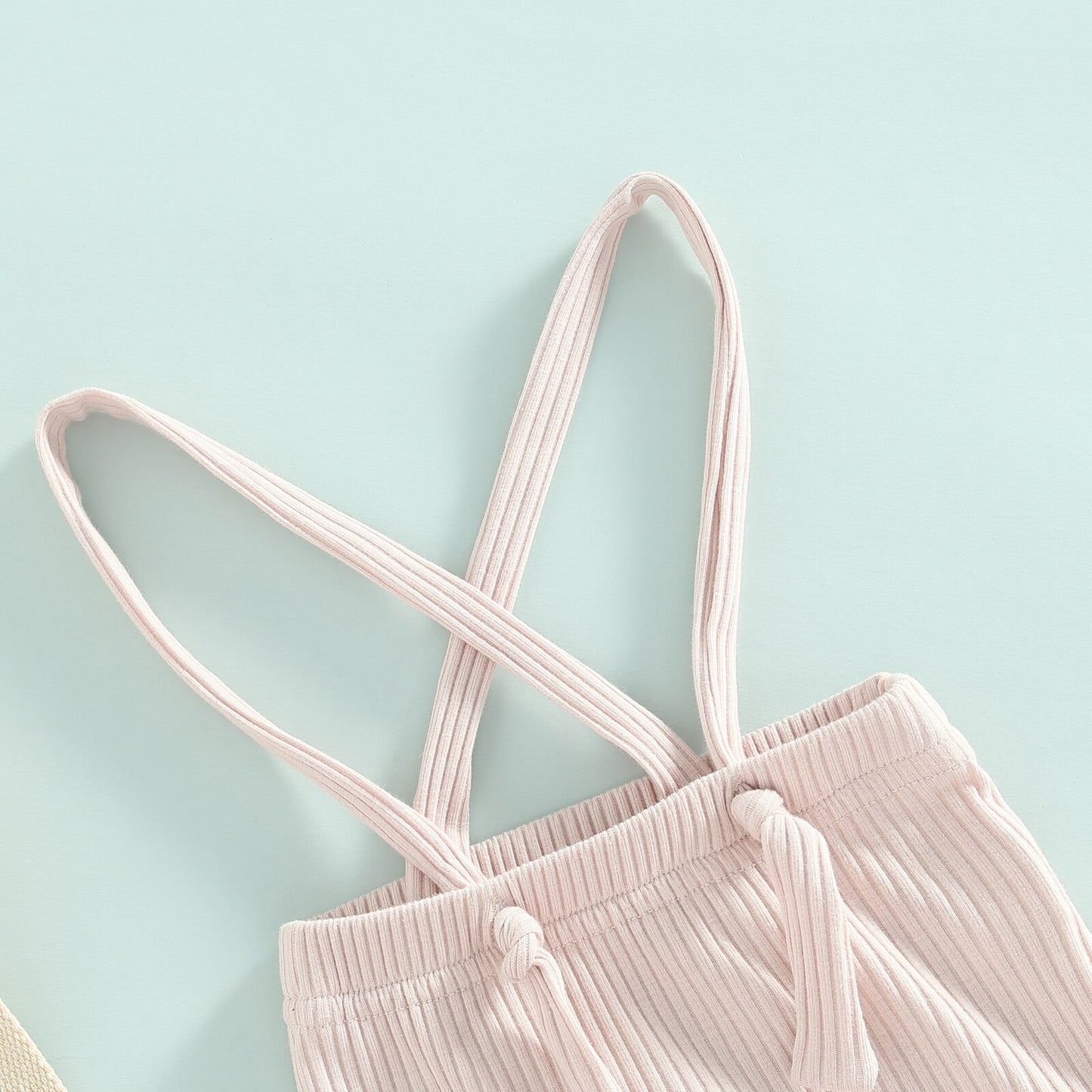 Ribbed Suspender