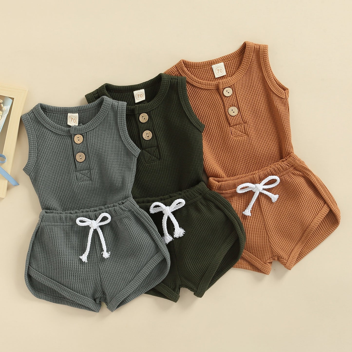 Neutral Tank Set